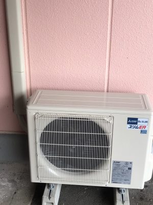 栃木県鹿沼市公共施設の業務用エアコン修理事例
