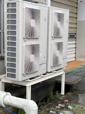 【施工事例】栃木市工場の空調更新工事｜業務用エアコンリニューアルで省エネ・作業環境改善を実現しました